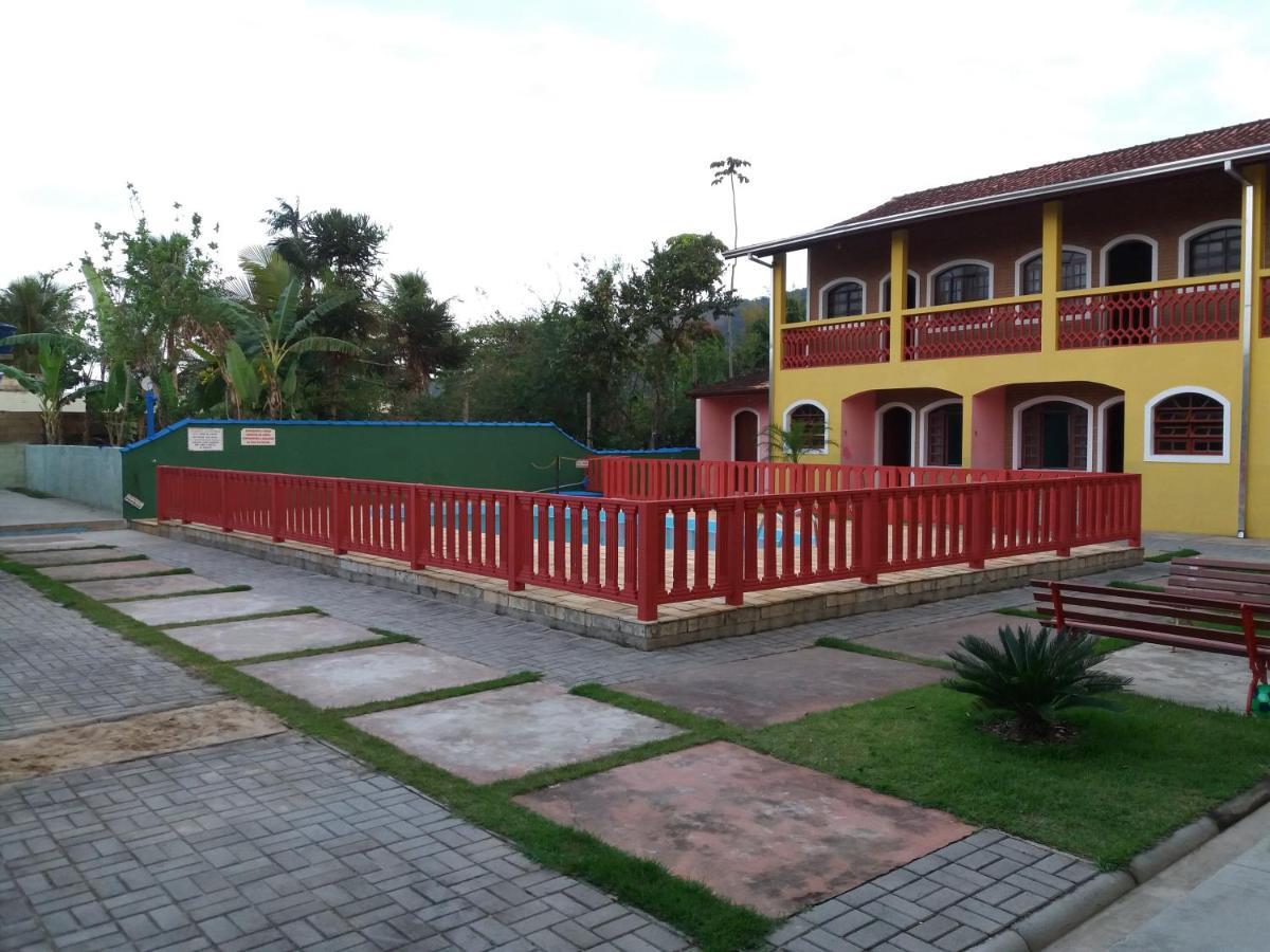 Casa de hóspedes Chales Bandeiras Ubatuba